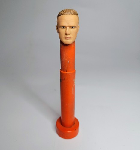 Scultura testa lotta - di,