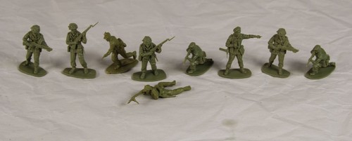 B10 vecchie figurine in - b10/9,