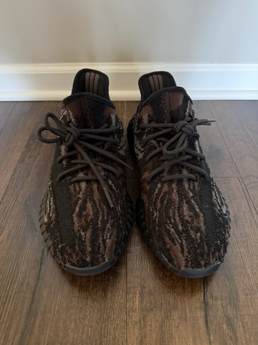 Sneakers adidas yeezy boost - adidas,