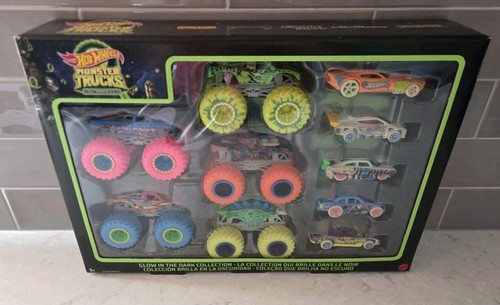 Hot wheels monster trucks set - hot,