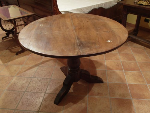 Tavolo rotondo antico - antico, legno