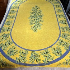 POUPEES YOLANDE Tovaglia