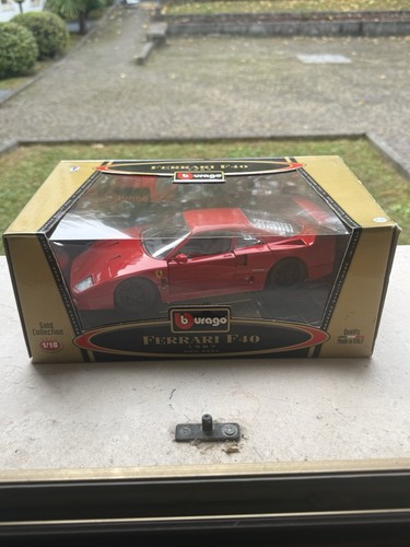 Ferrari f40 bburago 1987 - 1:18,