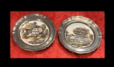 2 Piatti in Ceramica e Peltro