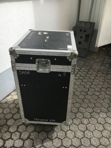 Mobile case con - ruote, 1