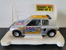 BURAGO 1/24 PEUGEOT 205 TURBO