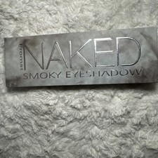 NUOVA PALETTE OMBRETTI NAKED