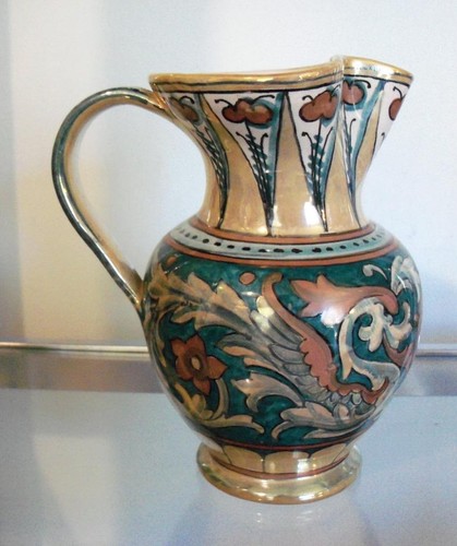 Brocca ceramica italiana