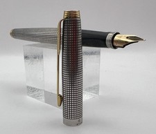 Parker 75 Argento Sterling CISELE con pennino (M), estremità piatte, (M), quasi nuovo
