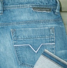 Jeans uomo DIESEL @ SAFADO 8HL