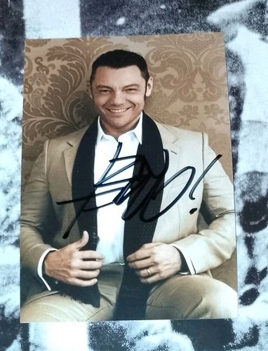 Autografo tiziano ferro italia - tiziano,