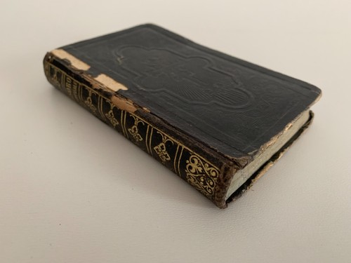 Antico libretto religioso