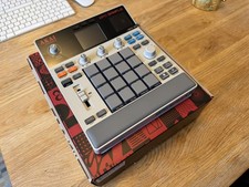Akai - MPC Sample - Sequencer