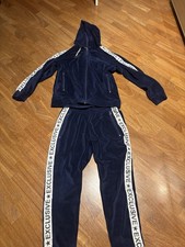 tuta in velluto blu navy con