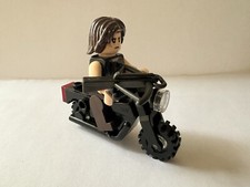 TWD Daryl Dixon Minifigure