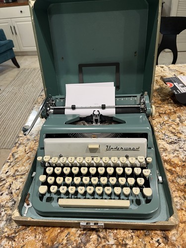 Macchina scrivere portatile - da,