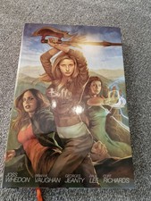 Buffy The Vampire Slayer Season 8 Library Edition Volume 1 Hardback 1st Print