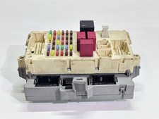 Scatola fusibili relè interno