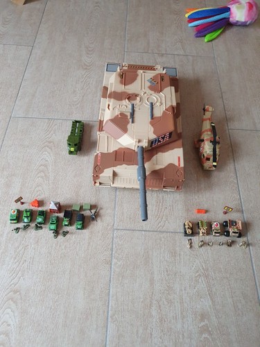 Vintage 1992 galoob micro - vintage,