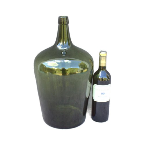 Antica bottiglia vetro verde