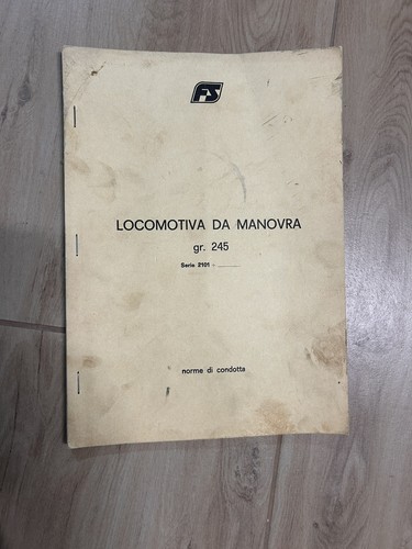 Locomotiva manovra 245 - locomotiva,