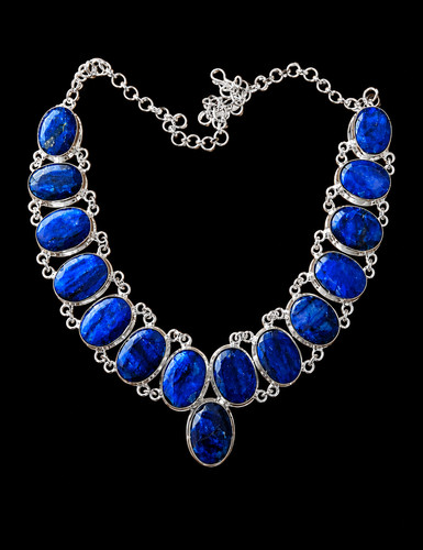 Collana dichiarazione pietre