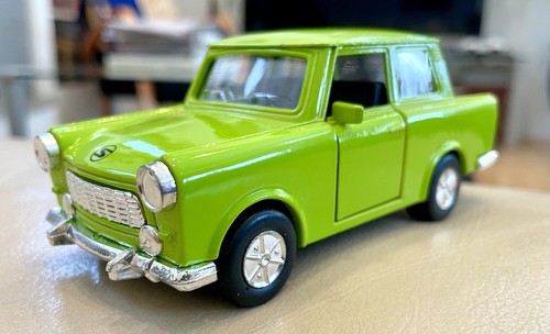 Trabant trabi diecast - trabant, ddr