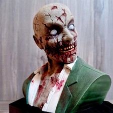 Resident Evil First Zombie