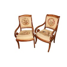 Coppia di Poltrone Direttorio con seduta e schienale ricamate a piccolo punto