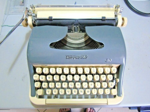 Macchina scrivere anni - macchina,
