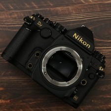 Nikon Df Gold Edition 16.2MP
