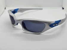 Oakley valve occhiali da sole
