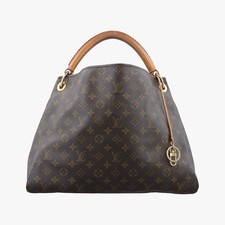 Louis Vuitton Artsy MM