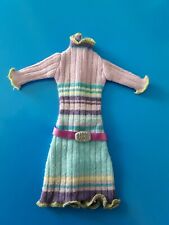 "MATTEL" abito per Barbie "Boutique" Teresa, 2002,  colore viola e blu.