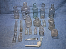 ASSORTMENT OF GLASS BOTTLES VARIOUS SIZES/SHAPES - APPROX 17 - FROM 2" TO 5.5"