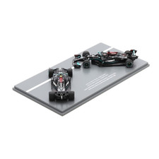 MERCEDES F1 N.44+N.77 2nd &