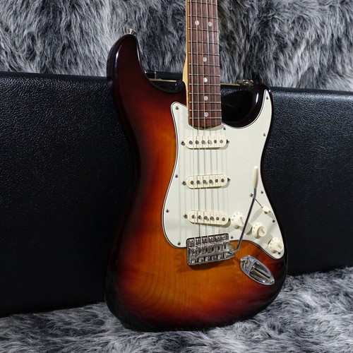 Chitarra elettrica usata