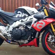 Aprilia Tuono V4 1100 Pancia