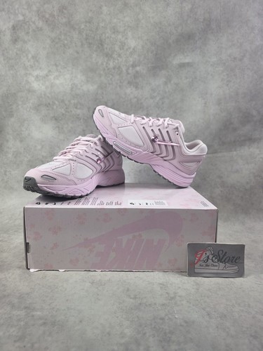 Nike wmns air pegasus - nike, 2005