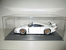 PORSCHE 911 GT1 UT MODELS 1/18