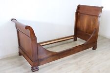 Antico letto singolo a barca