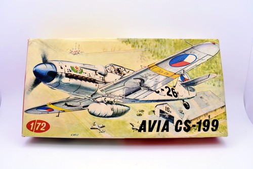 Modellino model kit montaggio