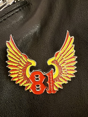 Supporto rosso bianco - rosso, e