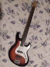 Basso Elettrico Greg Bennett