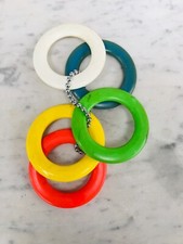 CINQUE VECCHI CERCHI COLORATI IN PLASTICA ANNI 60 GIOCO