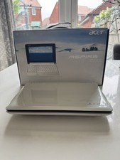 Netbook Acer Aspire One ZG5