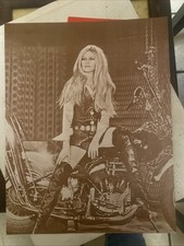 Brigitte Bardot su una Harley