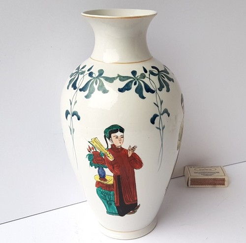 Vaso porcellana con figurine - vaso,