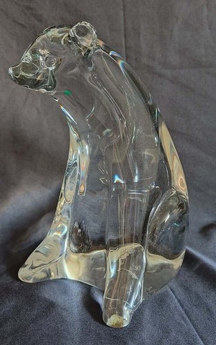 Autentica scultura orso