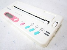 Macchina per maglieria microcontrollore Silver Reed KR10 con scatola manuale scheda perforata testata